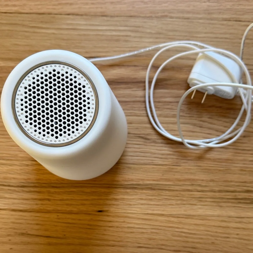 Hatch rest sound machine/alarm clock - Picture 2 of 3